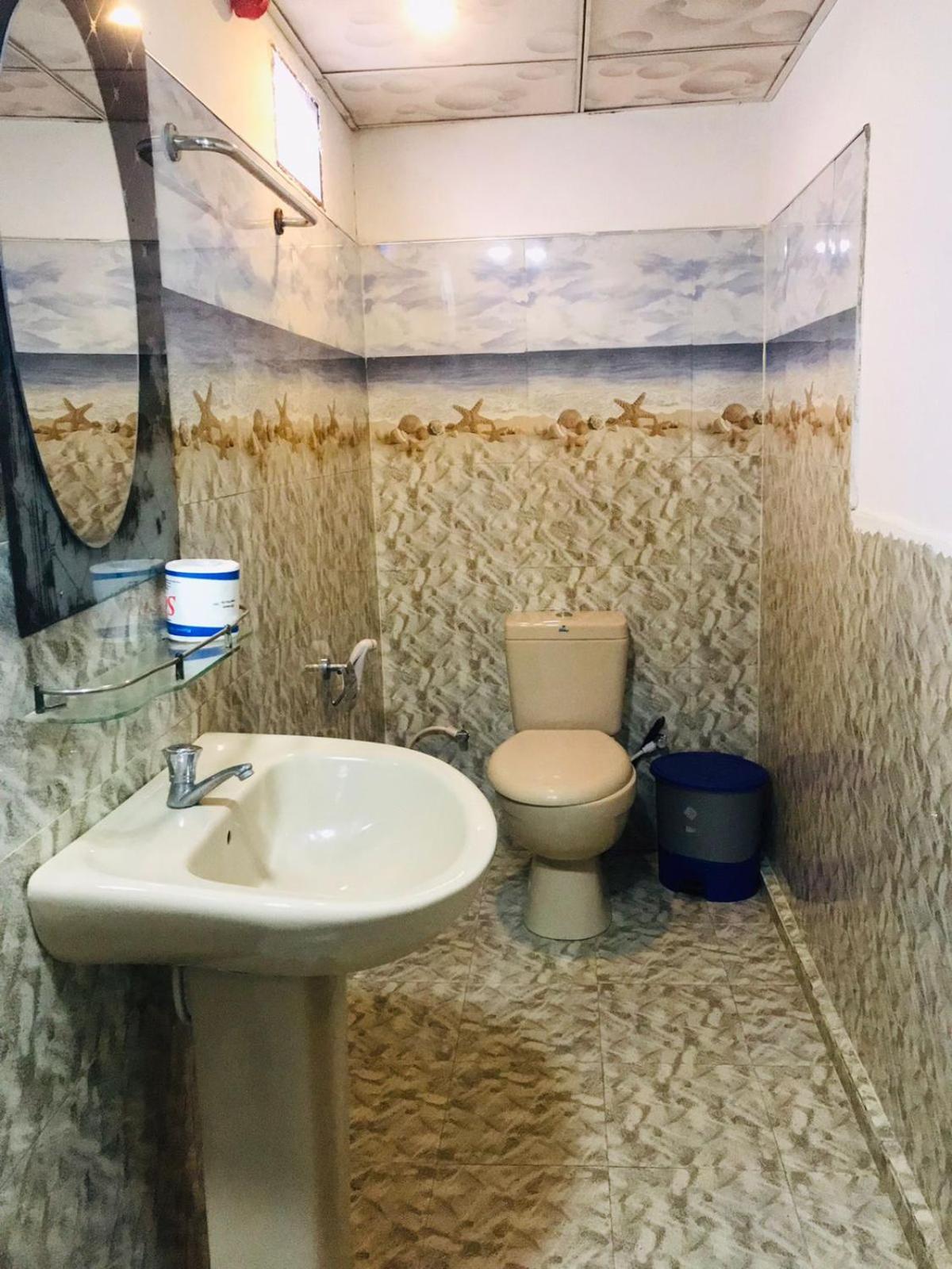 Thatched Villa Tangalle Room photo